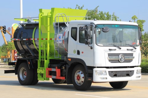 東風(fēng)D9 10方 餐廚垃圾車(圓罐)