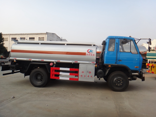 東風(fēng)10噸油罐車(chē)