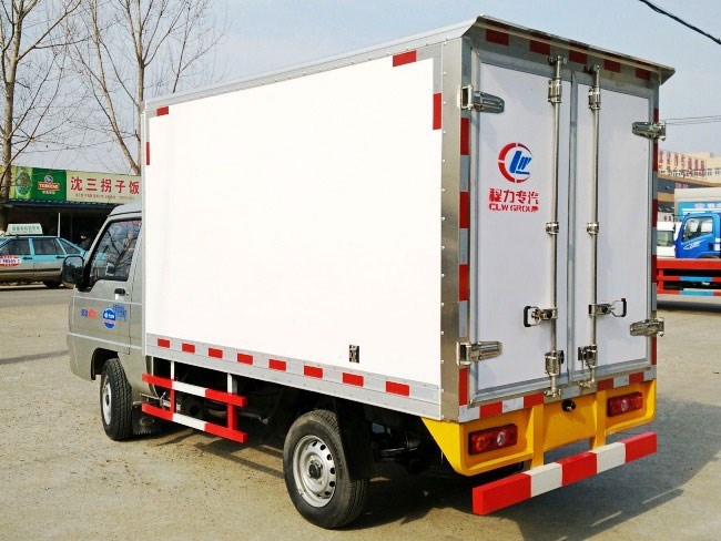 (廂長(zhǎng)2.6米)福田馭菱冷藏車