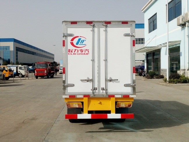(廂長(zhǎng)3.5米)福田康瑞K1冷藏車(chē)