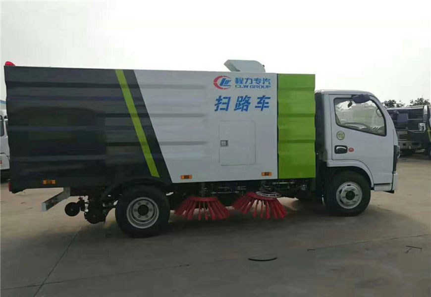 東風(fēng)多利卡5方掃路車 國(guó)六